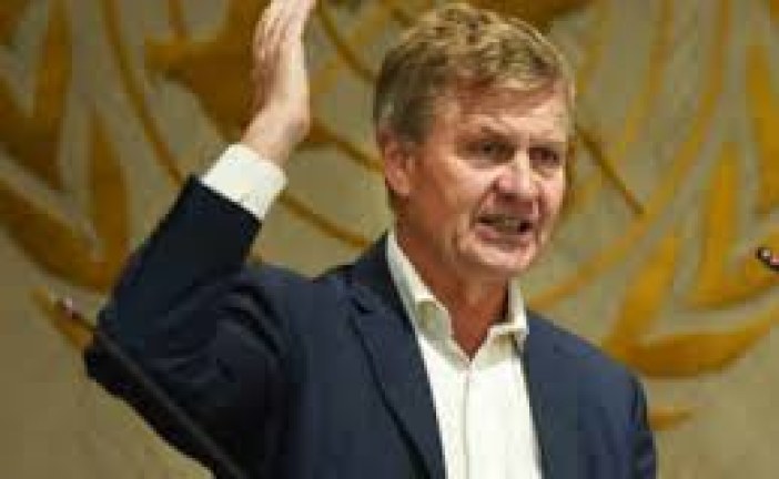 To beat plastic pollution, better return systems needed:  UN environment chief Erik Solheim